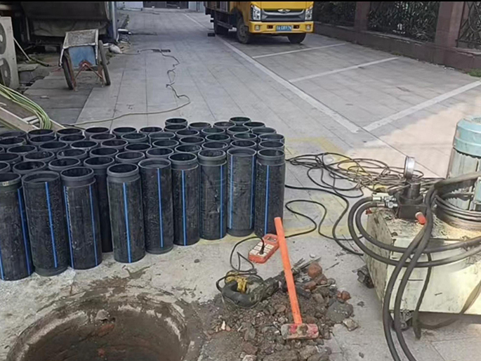 芗城PE置换管厂家 DN315置换管 非开挖管短管置换